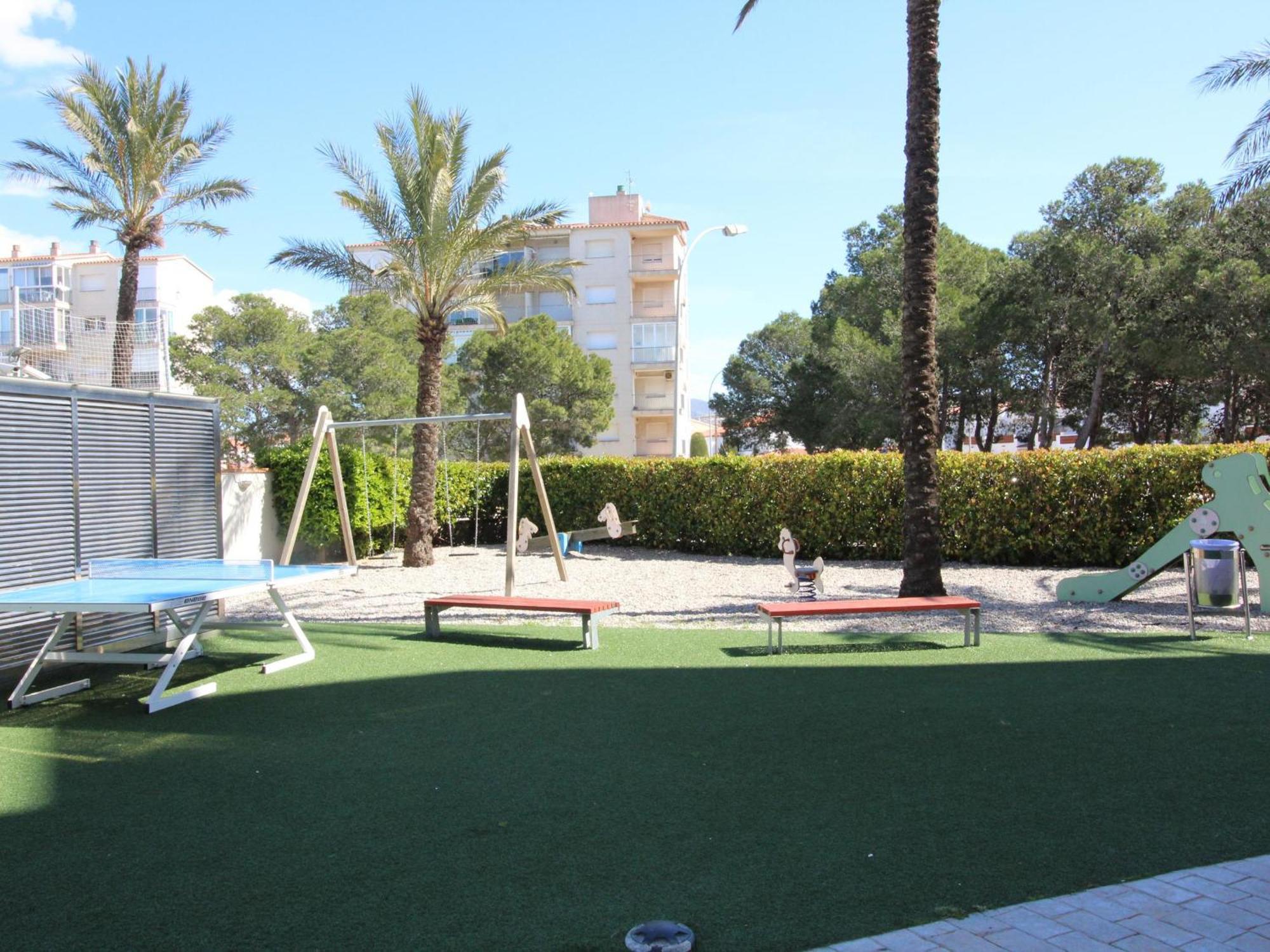 Luminoso En Santa Margarita Con Terraza Y Piscina, Cerca De La Playa De La Rubina - Es-258-79 *