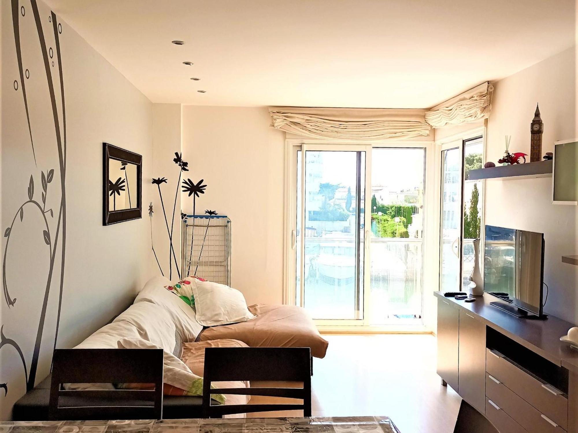 Apartment Luminoso En Santa Margarita Con Terraza Y Piscina, Cerca De La Playa De La Rubina - Es-258-79 *